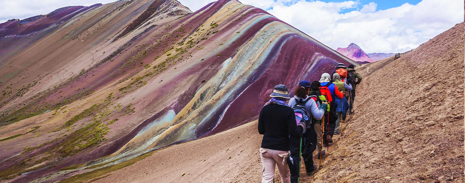Montaña vinincunca arcoiris